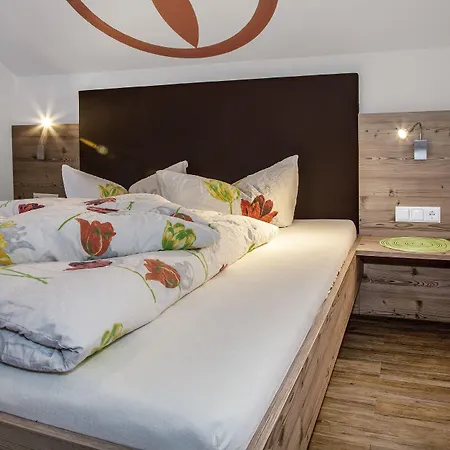 Bergland Apartment *