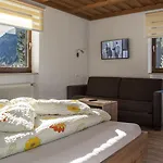 Bergland Lägenhet